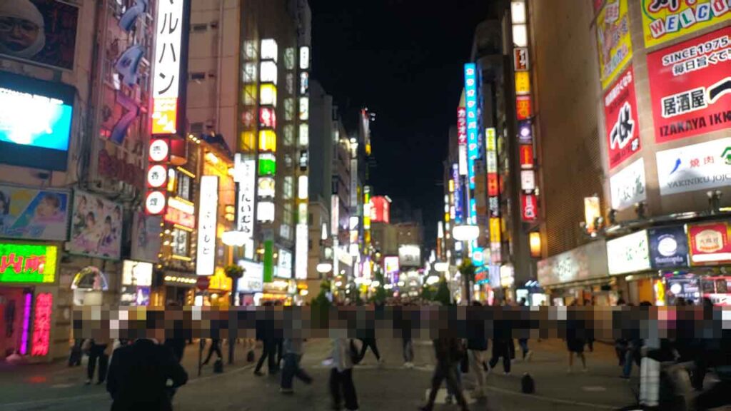 「歌舞伎町ツアー 華僑が語り案内する「新宿歌舞伎町・裏文化講座」」に参加